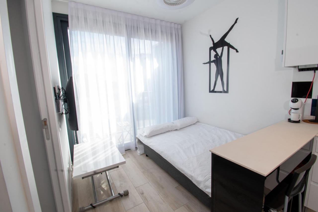 Ekilibrio Hotel & Apart-Suites Madrid Esterno foto